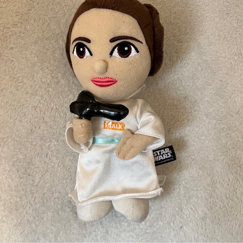 Princess Leia Plush 9 Inches Talking Star Wars